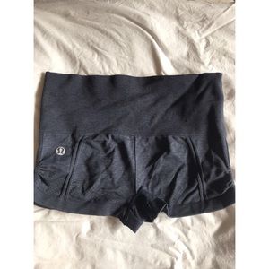 Lululemon seamless spandex short
